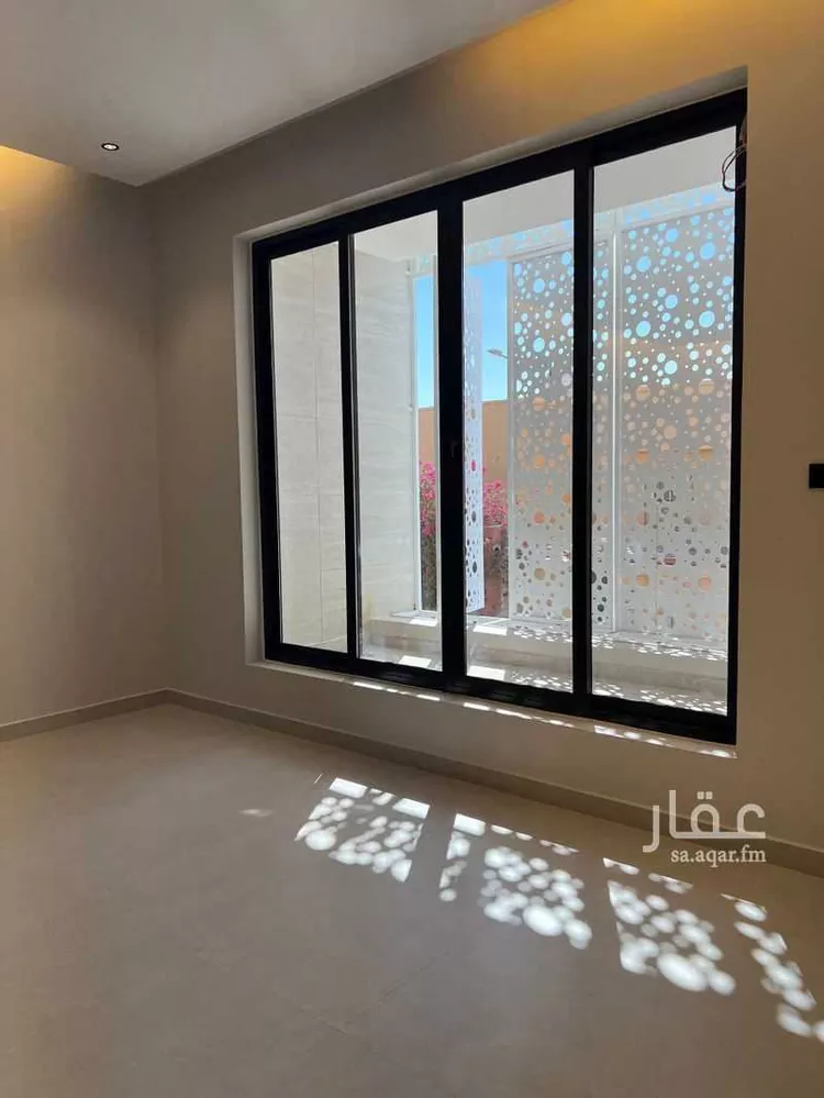 دور للبيع في شارع الحجور, حي النفل, مدينة الرياض, منطقة الرياض صورة 4