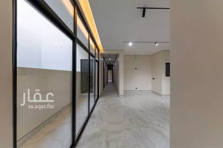 Floor for Sale in Riyadh As Sahafah 18