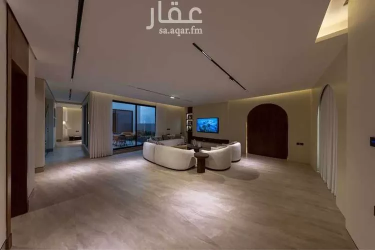 Floor for Sale in Riyadh Al Qirawan 13
