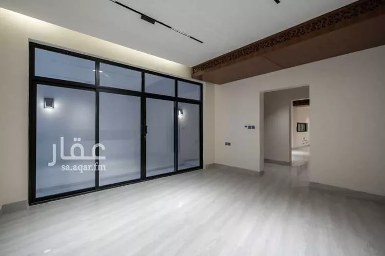 دور للبيع في شارع أحمد بن عمير, حي القيروان, مدينة الرياض, منطقة الرياض صورة 2