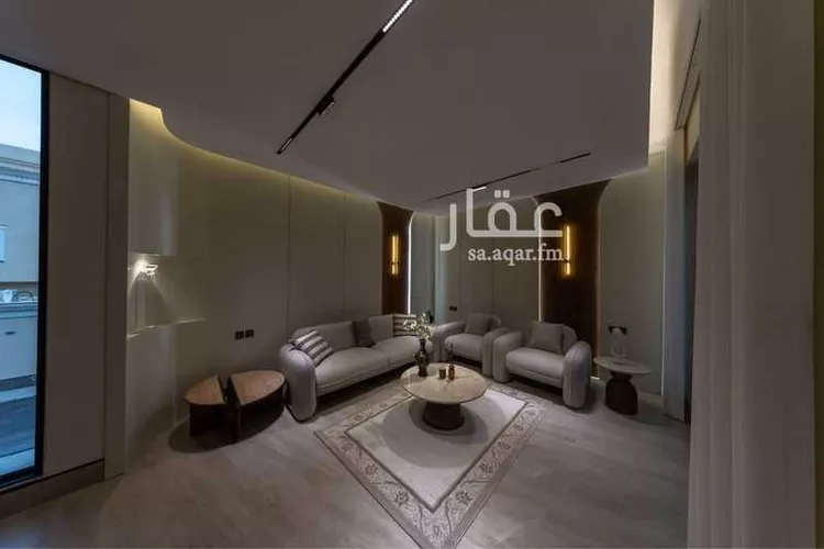 Floor for Sale in Riyadh Al Qirawan 9