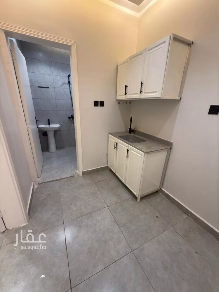 شقة للإيجار في شارع سيهات, حي الملك فيصل, مدينة الرياض, منطقة الرياض