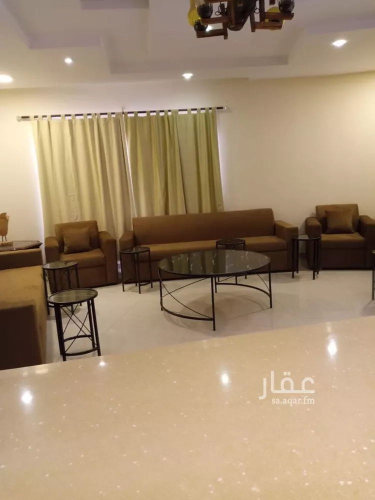 عمارة للإيجار في شارع حائل, حي النزهة, مدينة الرياض, منطقة الرياض صورة 4