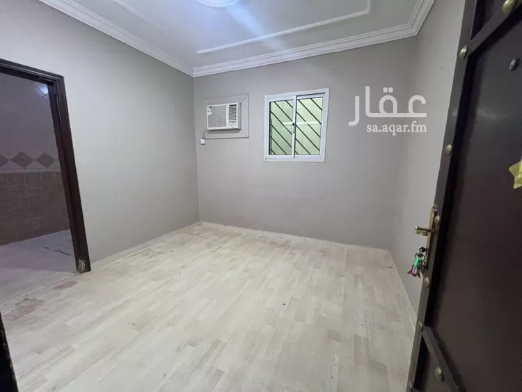 شقة للإيجار في شارع قلعة الفسطاط, حي إشبيلية, مدينة الرياض, منطقة الرياض