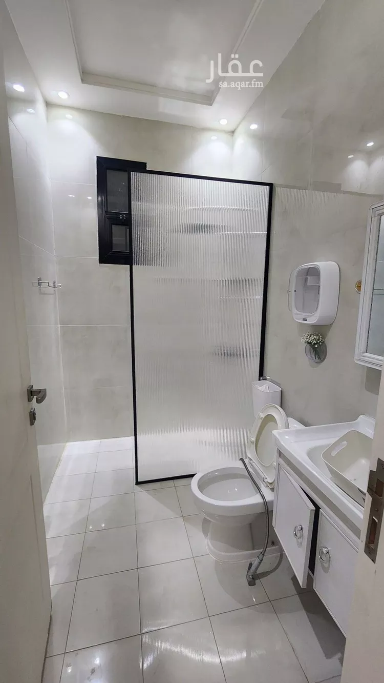 شقة للإيجار في شارع رقم 315, حي الملقا, مدينة الرياض, منطقة الرياض صورة 3