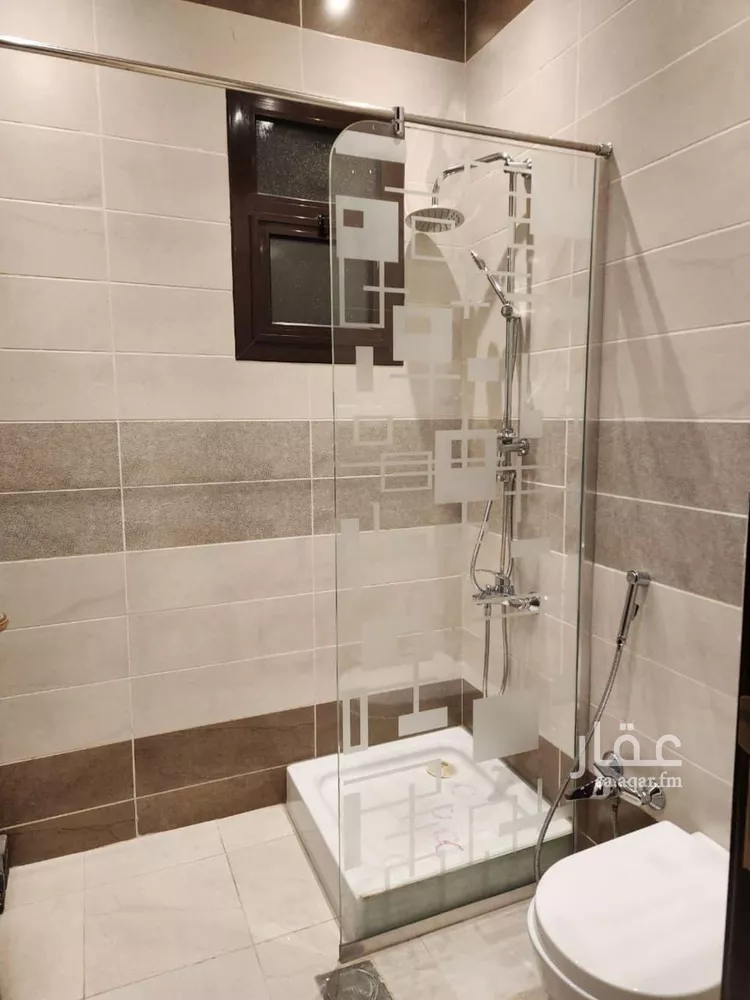دور للإيجار في شارع رقم 326, حي الملقا, مدينة الرياض, منطقة الرياض 16