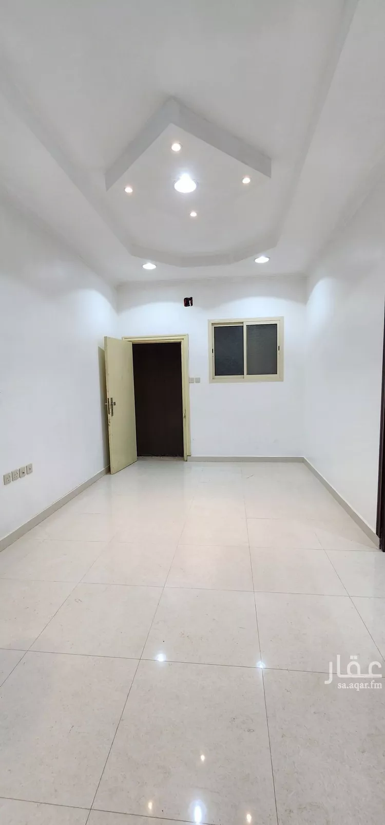 شقة للإيجار في شارع الشيخ عمر بن عبداللطيف بن عبدالرحمن, حي ظهرة البديعة, مدينة الرياض, منطقة الرياض صورة 2