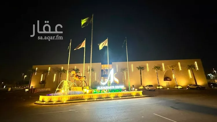 محل للإيجار في شارع الشيخ عبدالرحمن بن فريان, حي السويدي الغربي, مدينة الرياض, منطقة الرياض صورة 2