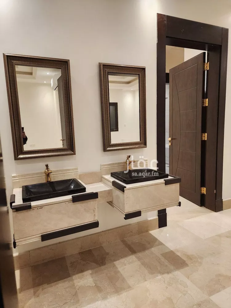 دور للإيجار في شارع رقم 326, حي الملقا, مدينة الرياض, منطقة الرياض صورة 5