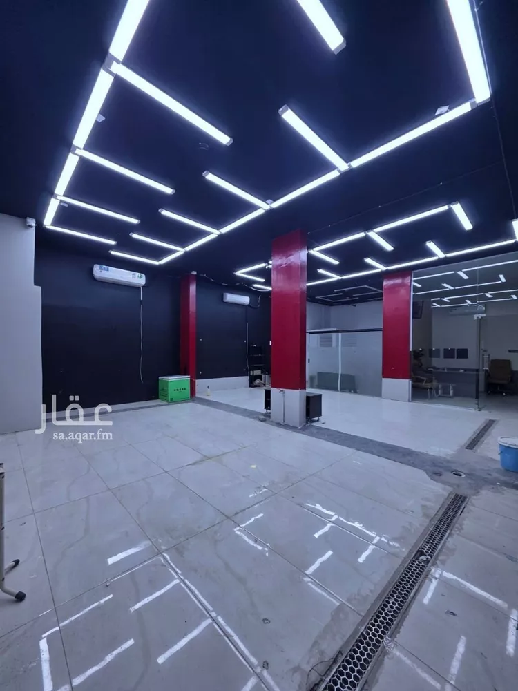 محل للإيجار في شارع الامير محمد ابن سلمان ابن عبدالعزيز, حي العقيق, مدينة الرياض, منطقة الرياض صورة 3