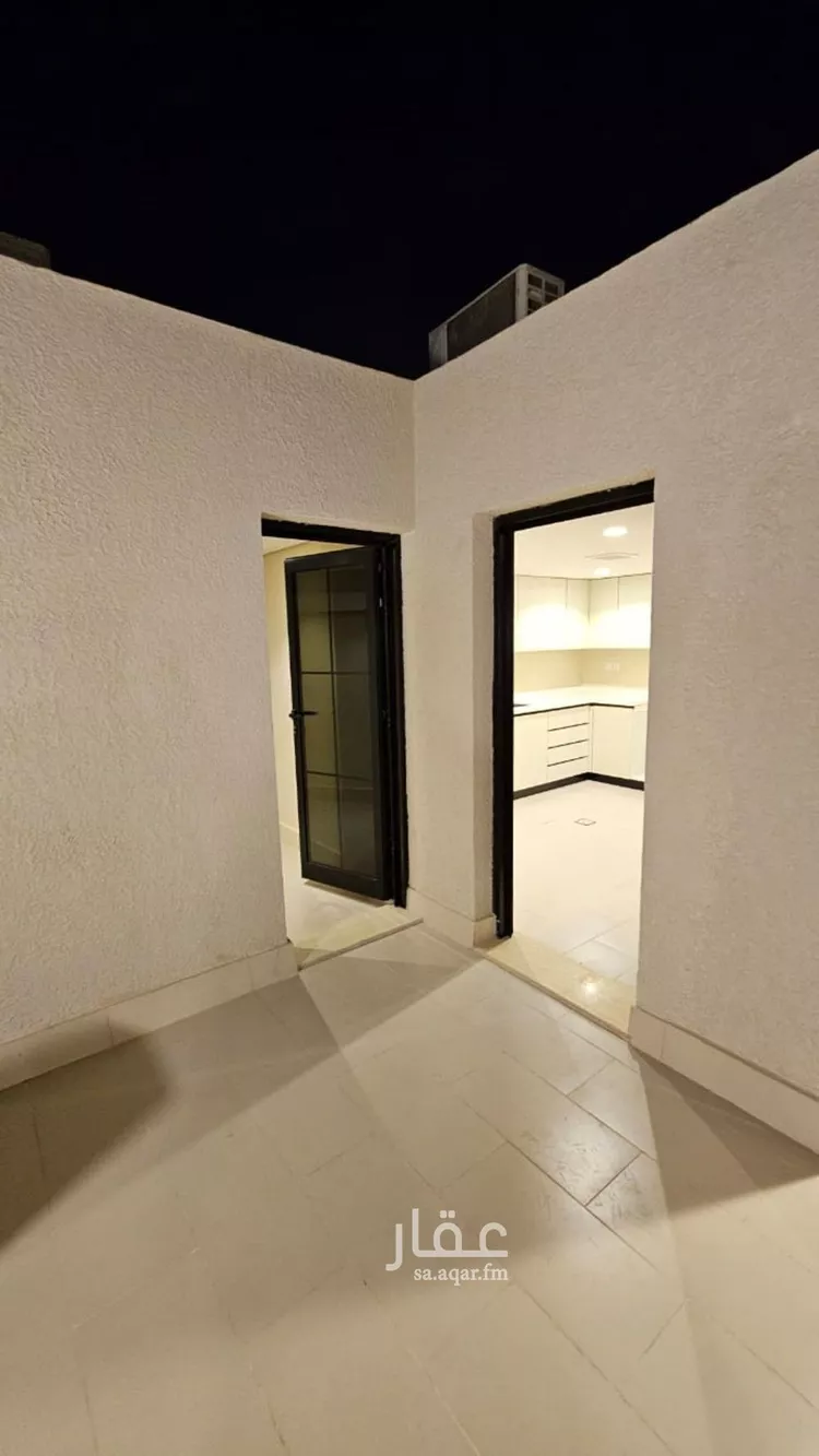 فيلا للإيجار في شارع رقم 31, حي الملقا, مدينة الرياض, منطقة الرياض صورة 2