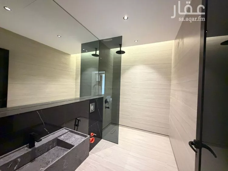 فيلا للبيع في شارع مساعد بن أحمد السديري, حي العارض, مدينة الرياض, منطقة الرياض صورة 3