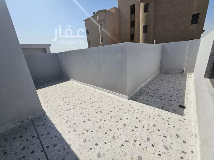 شقة للبيع في شارع سفيان بن النضر, حي الحمراء, مدينة الخبر, المنطقة الشرقية