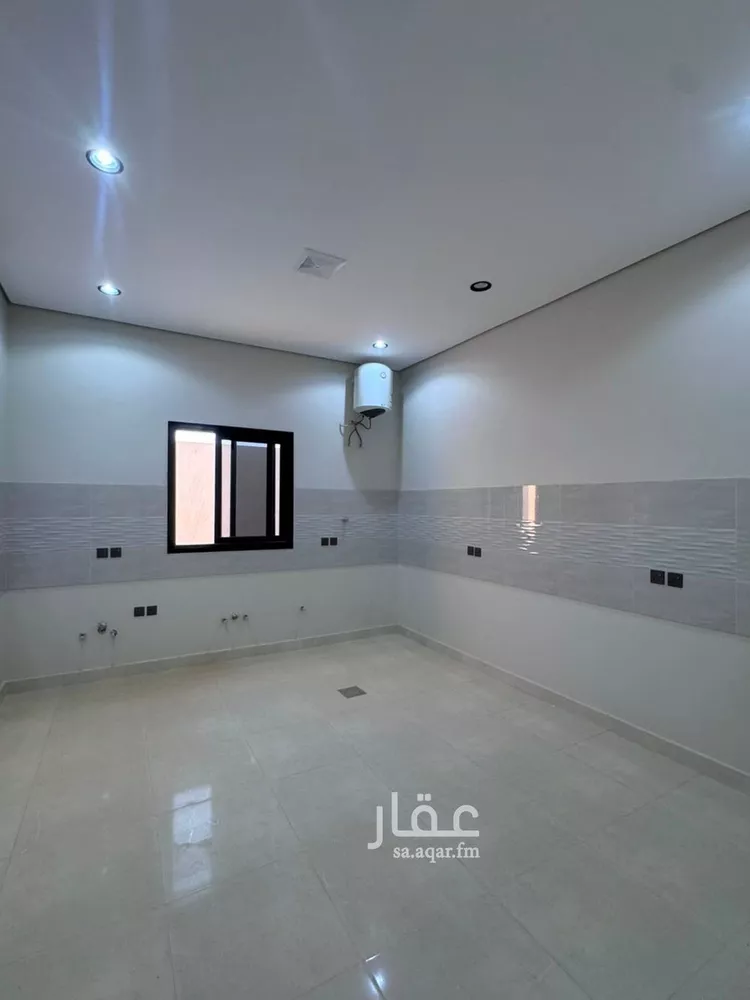 فيلا للبيع في شارع غير مسمى, حي مخطط رقم 133 , مدينة ثادق, منطقة الرياض