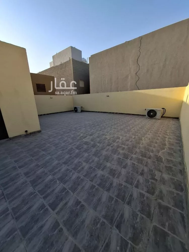 Floor for Rent in Riyadh Al Malqa صورة 3