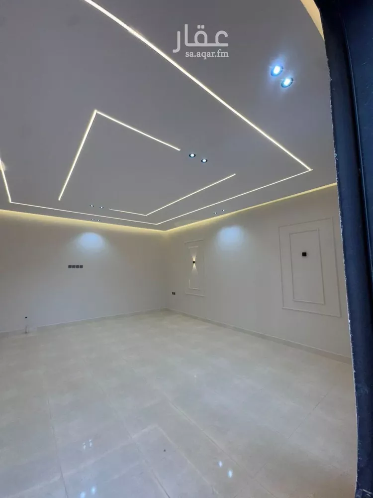 Floor for Sale in Thadiq Al Janadriyah 7