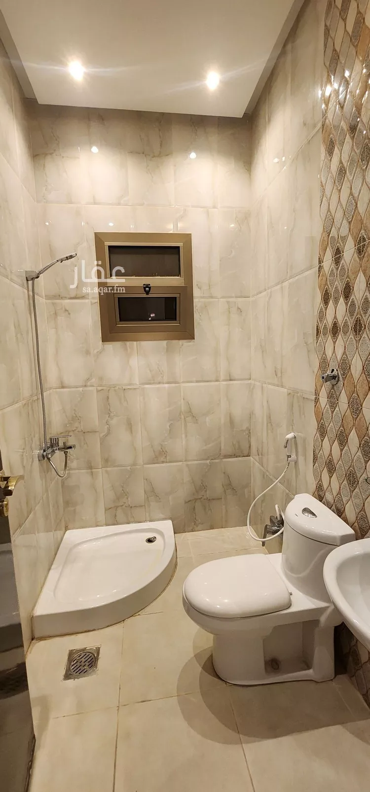 شقة للإيجار في شارع رقم 383, حي الملقا, مدينة الرياض, منطقة الرياض صورة 3
