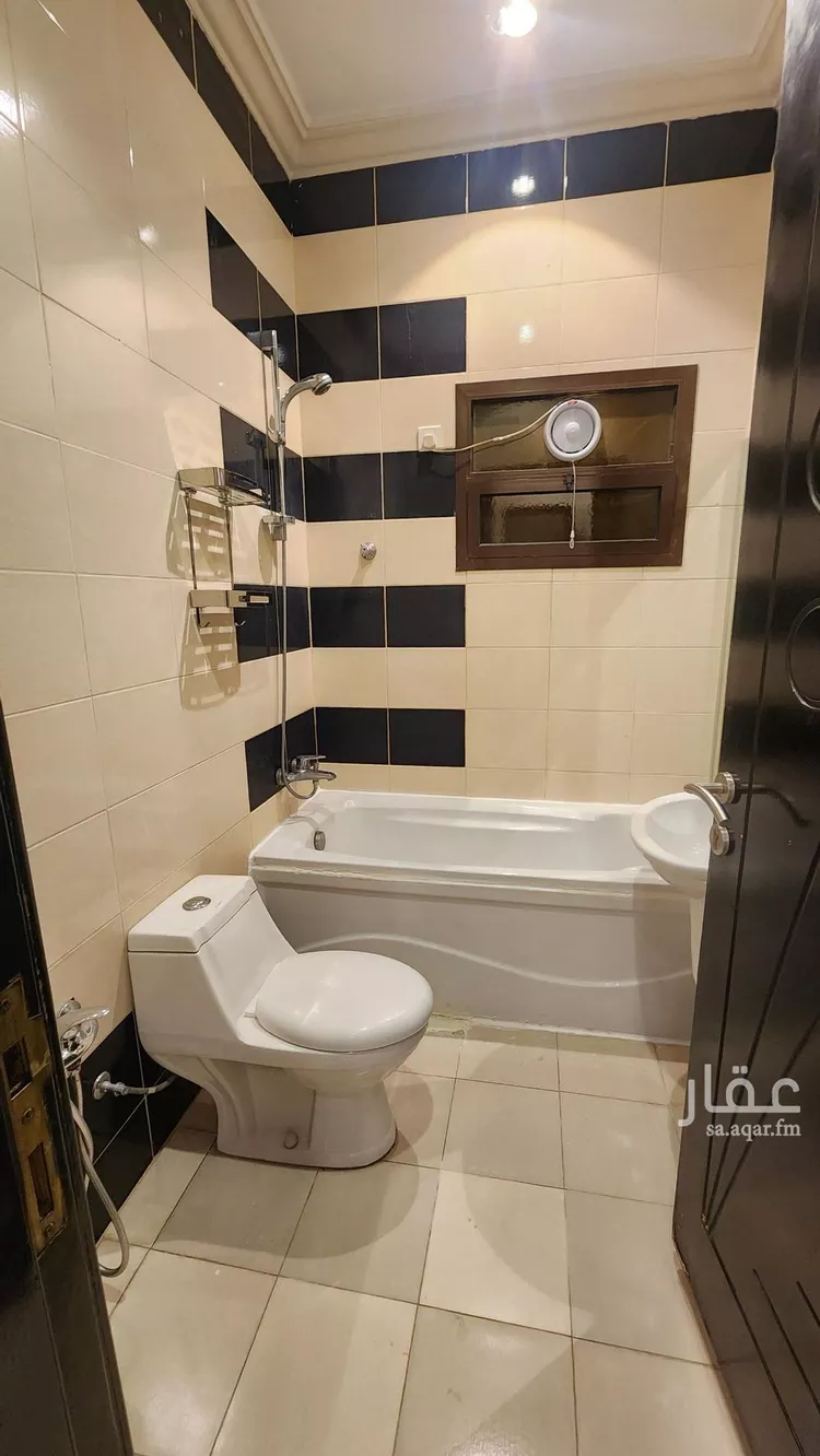 شقة للإيجار في شارع وادي هجر, حي الملقا, مدينة الرياض, منطقة الرياض صورة 5