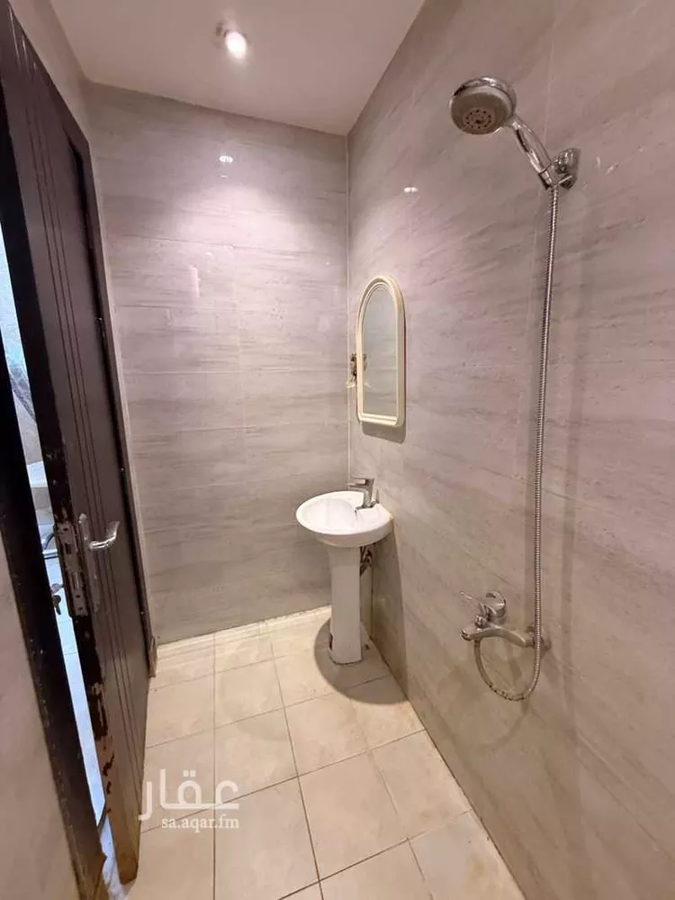Room for Rent in Riyadh Al Arid صورة 5