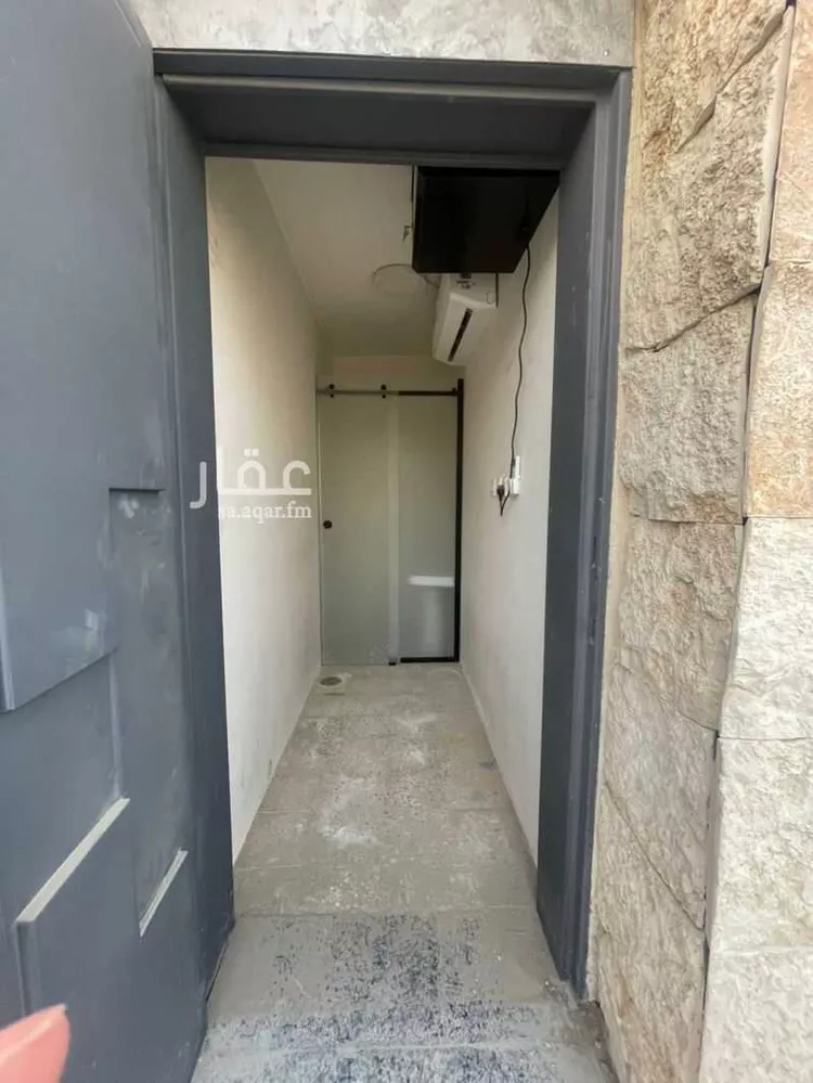 غرفة للإيجار في شارع عيسى الغبريني, حي العارض, مدينة الرياض, منطقة الرياض