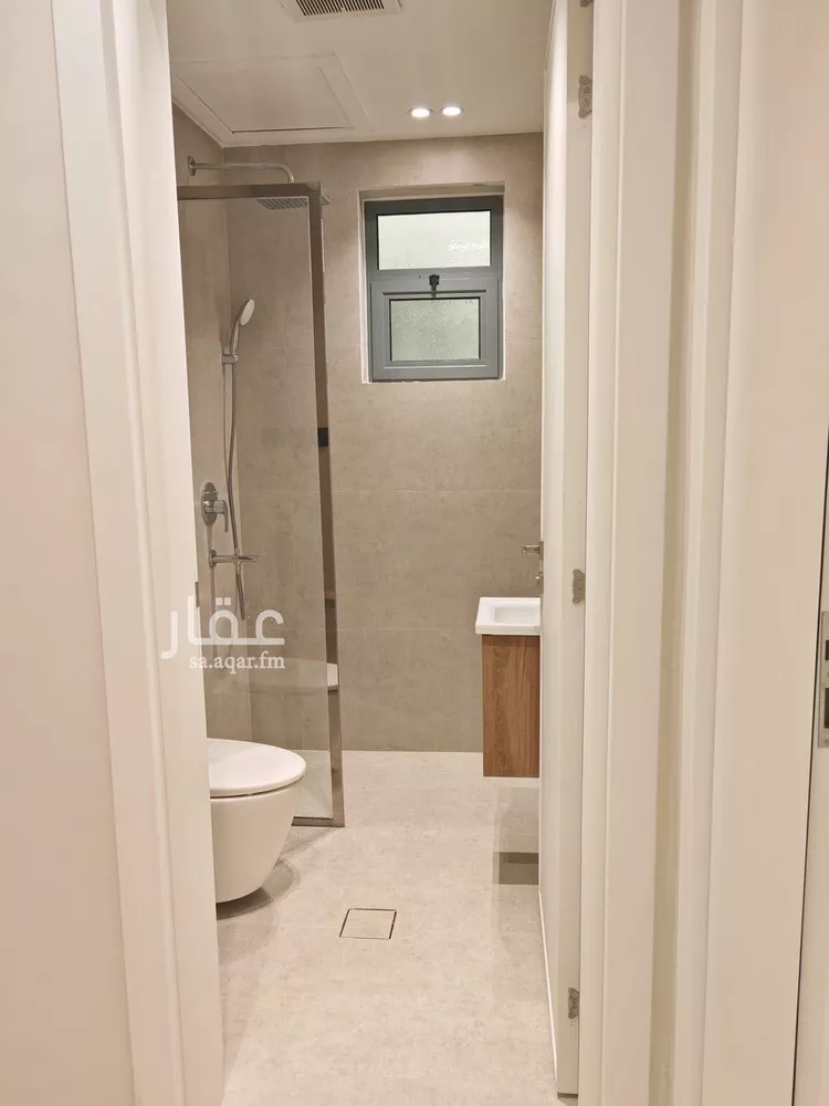 فيلا للبيع في شارع محمد بسيوني, حي العارض, مدينة الرياض, منطقة الرياض صورة 2