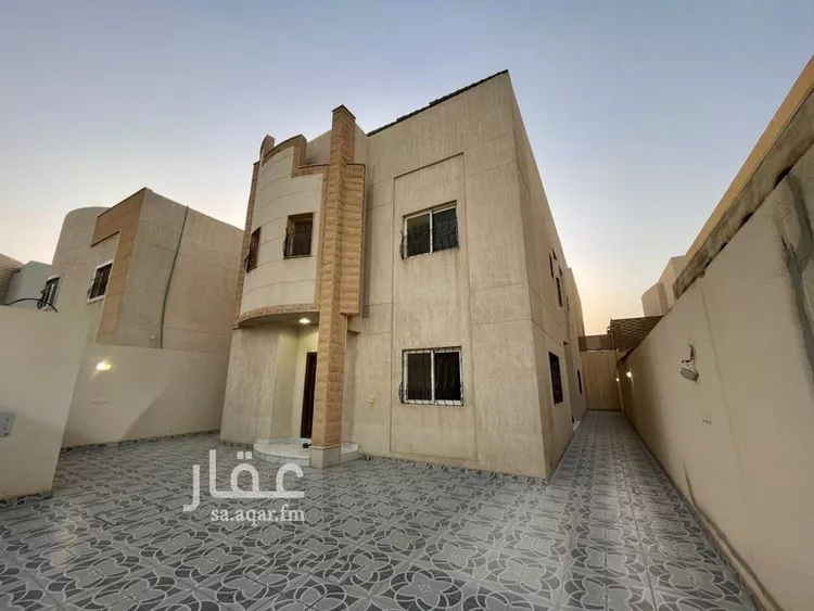 فيلا للإيجار في شارع القمر, حي الملك عبدالله, مدينة الرياض, منطقة الرياض صورة 2