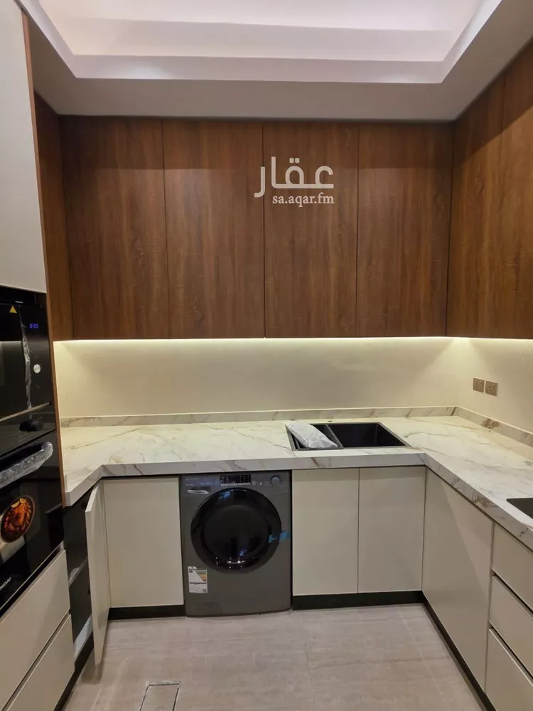 شقة للإيجار في شارع الأمير سلطان بن عبدالعزيز, حي السليمانية, مدينة الرياض, منطقة الرياض 14
