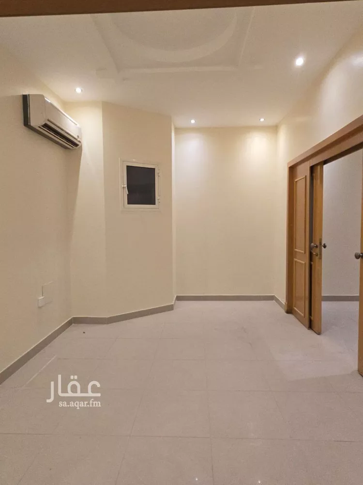 فيلا للإيجار في شارع الورد, حي الملك عبدالله, مدينة الرياض, منطقة الرياض 16