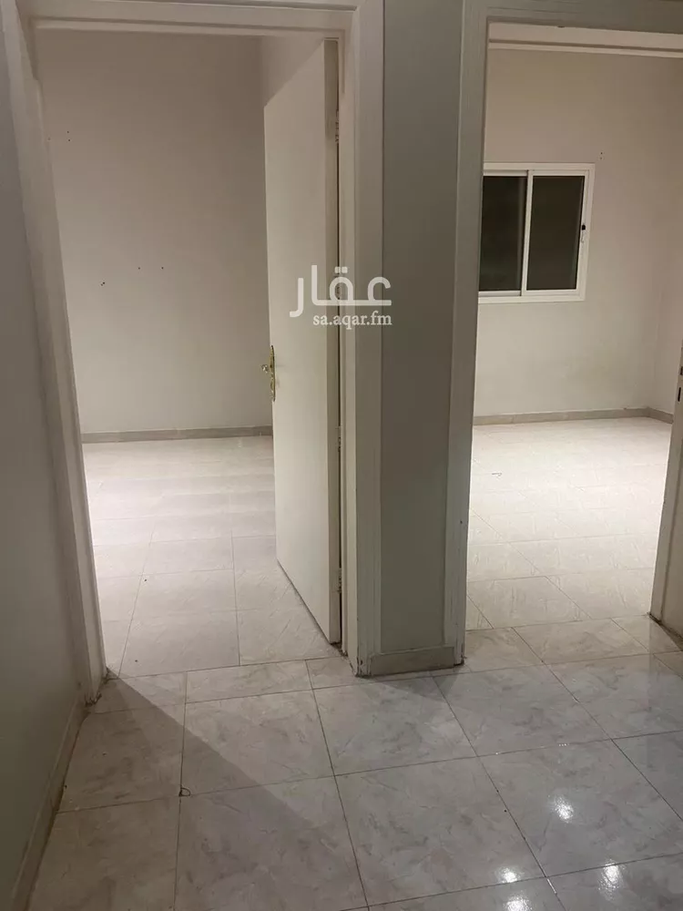 دور للإيجار في شارع رقم 18, حي الملك عبدالله, مدينة الرياض, منطقة الرياض صورة 3
