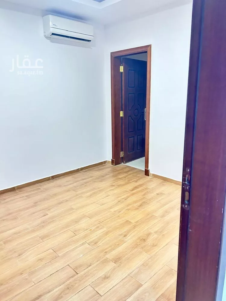 شقة للإيجار في شارع رقم 26, حي الملك عبدالله, مدينة الرياض, منطقة الرياض صورة 2