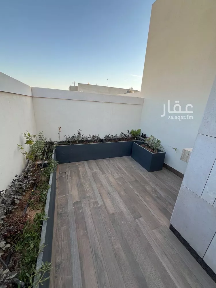 دور للإيجار في شارع النعائم, حي الملك عبدالله, مدينة الرياض, منطقة الرياض 8