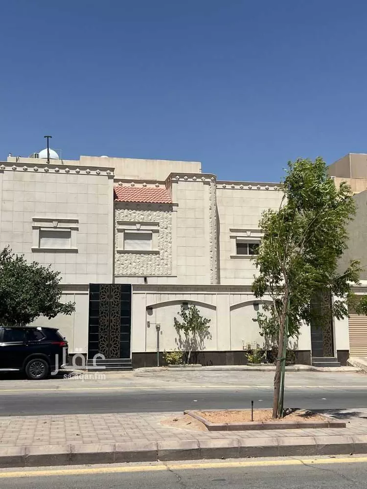 فيلا للبيع في شارع النعائم, حي الملك عبدالله, مدينة الرياض, منطقة الرياض
