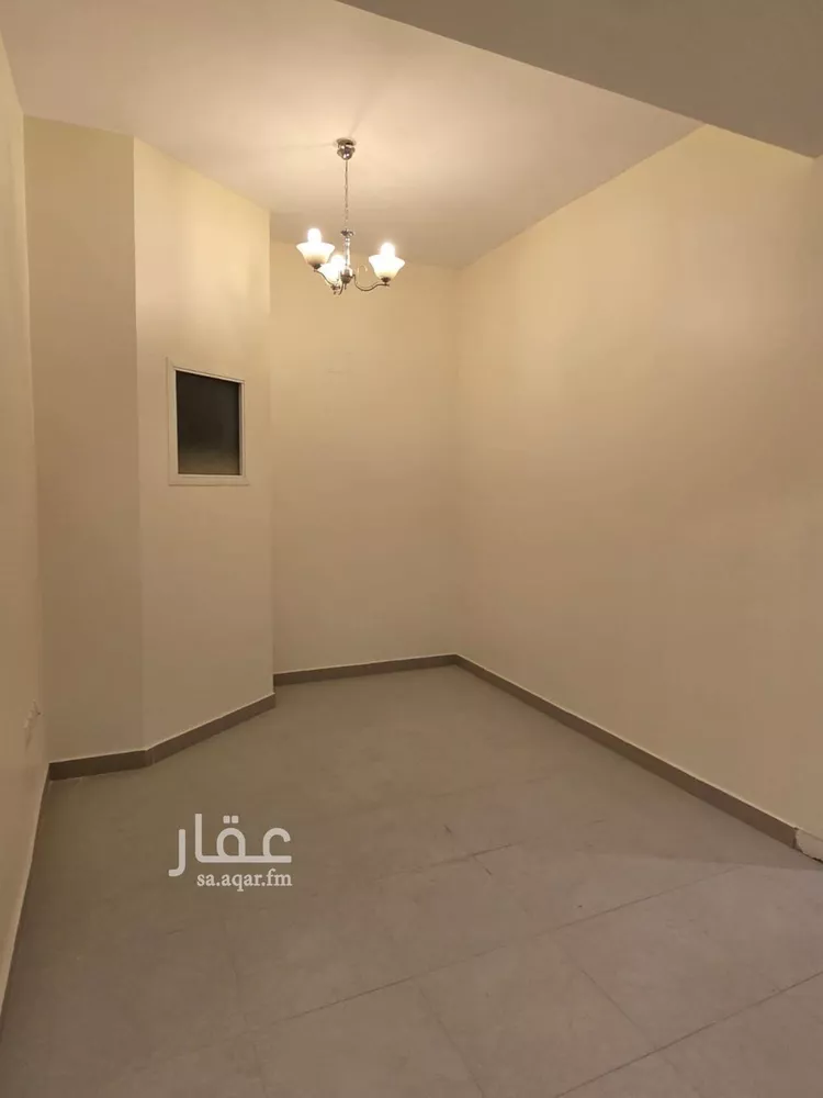 فيلا للإيجار في شارع الورد, حي الملك عبدالله, مدينة الرياض, منطقة الرياض 8