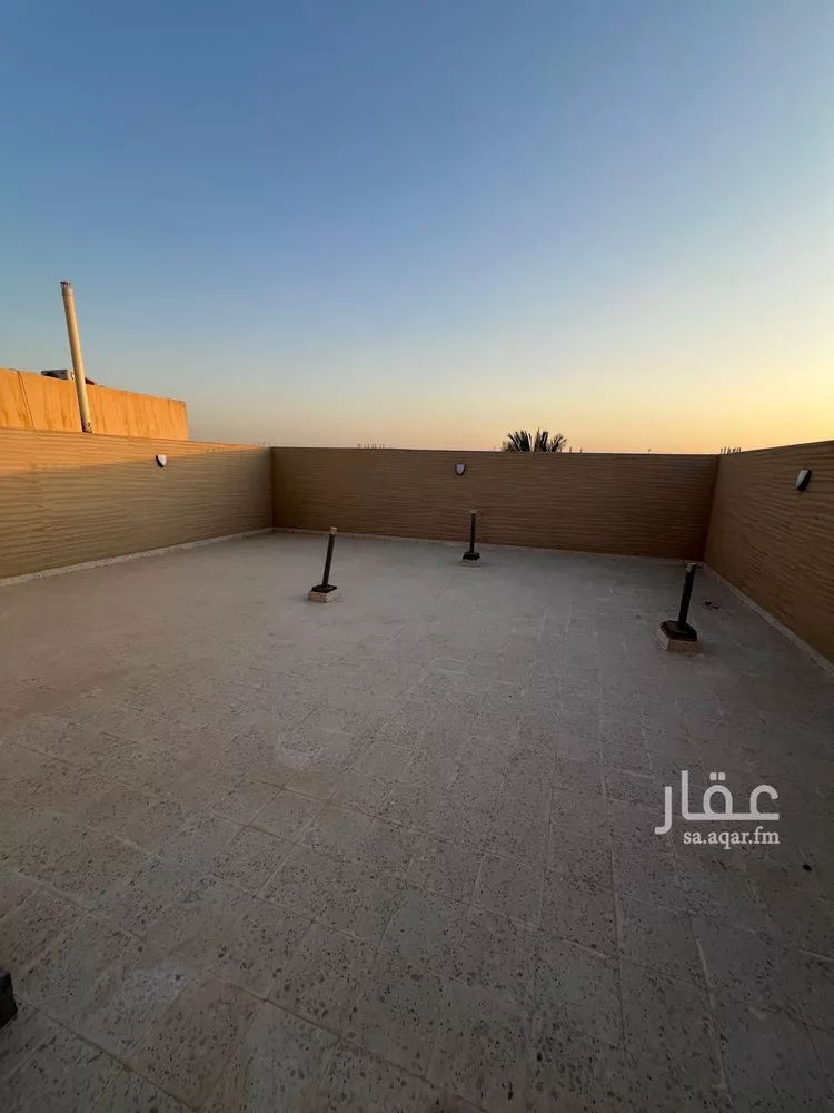 فيلا للبيع في شارع جبل المعلق, حي القادسية, مدينة الرياض, منطقة الرياض 21