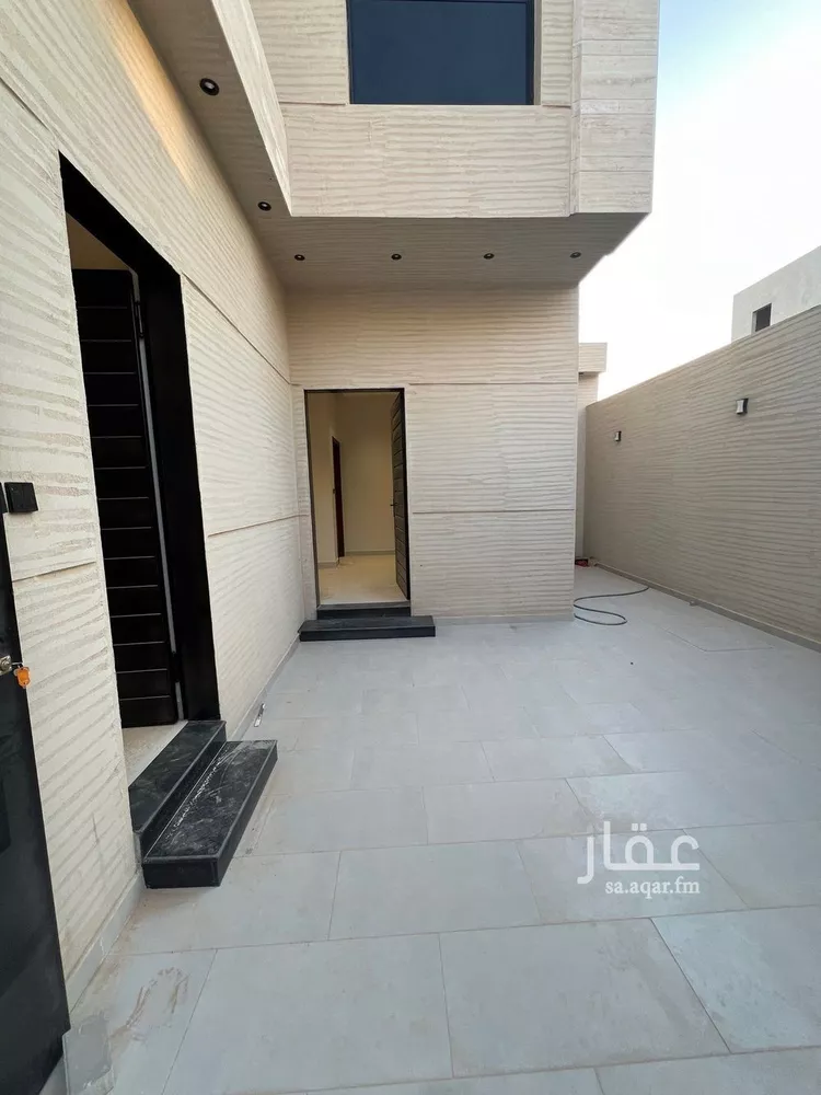 Villa for Sale in Riyadh Al Qadisiyah