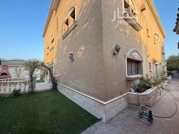 فيلا للبيع في شارع شـــارع الفـاروق 9, حي الفاروق الجنوبي, مدينة مدينه الجبيل الصناعيه, المنطقة الشرقية 18