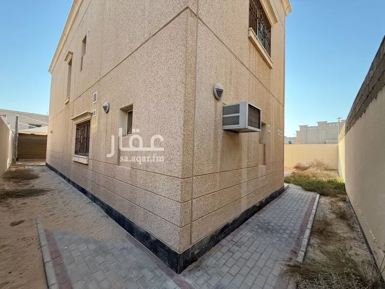 فيلا للبيع في شارع الصخيرات, حي جلمودة, مدينة مدينه الجبيل الصناعيه, المنطقة الشرقية صورة 2