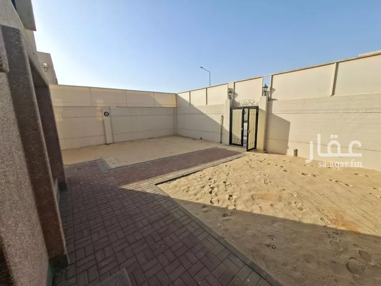 فيلا للبيع في شارع شارع الربيع 2, حي المطرفية, مدينة مدينه الجبيل الصناعيه, المنطقة الشرقية صورة 3