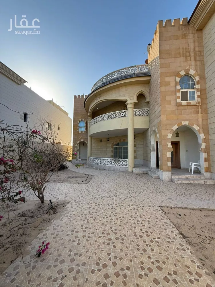 فيلا للبيع في شارع المباركه, حي إشبيلية, مدينة الخبر, المنطقة الشرقية صورة 4