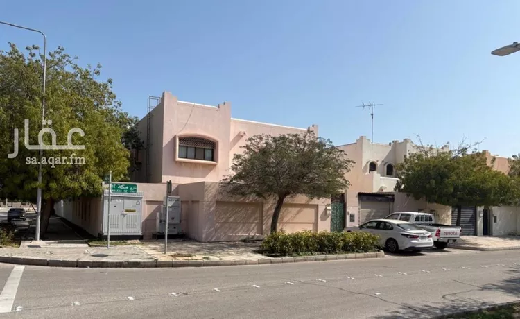 فيلا للبيع في شارع طريق مكة, حي مكه الجنوبيه, مدينة مدينه الجبيل الصناعيه, المنطقة الشرقية صورة 2