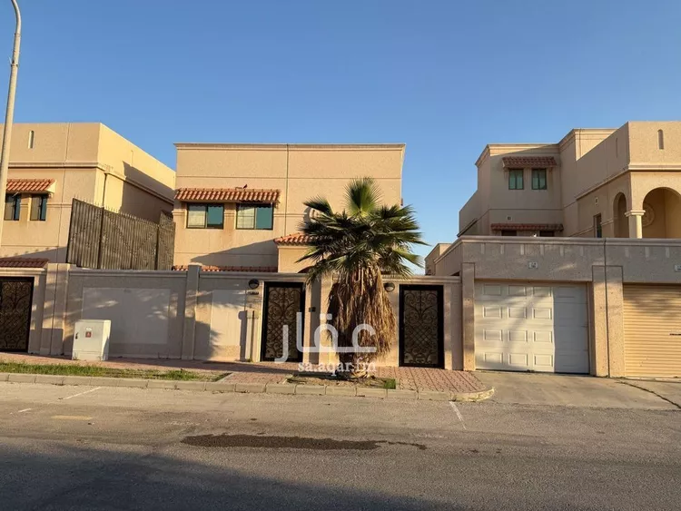 فيلا للبيع في شارع شارع قربان, حي جلمودة, مدينة مدينه الجبيل الصناعيه, المنطقة الشرقية صورة 4