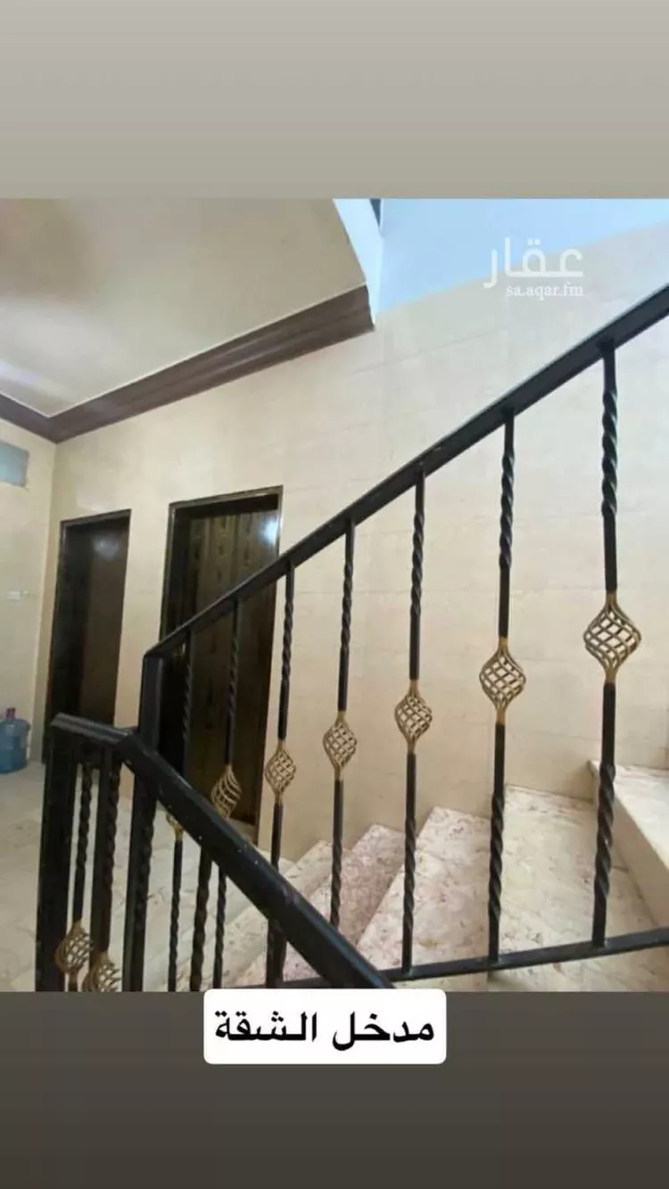 دور للبيع في شارع رقم 59, حي العزيزية, مدينة الرياض, منطقة الرياض صورة 4