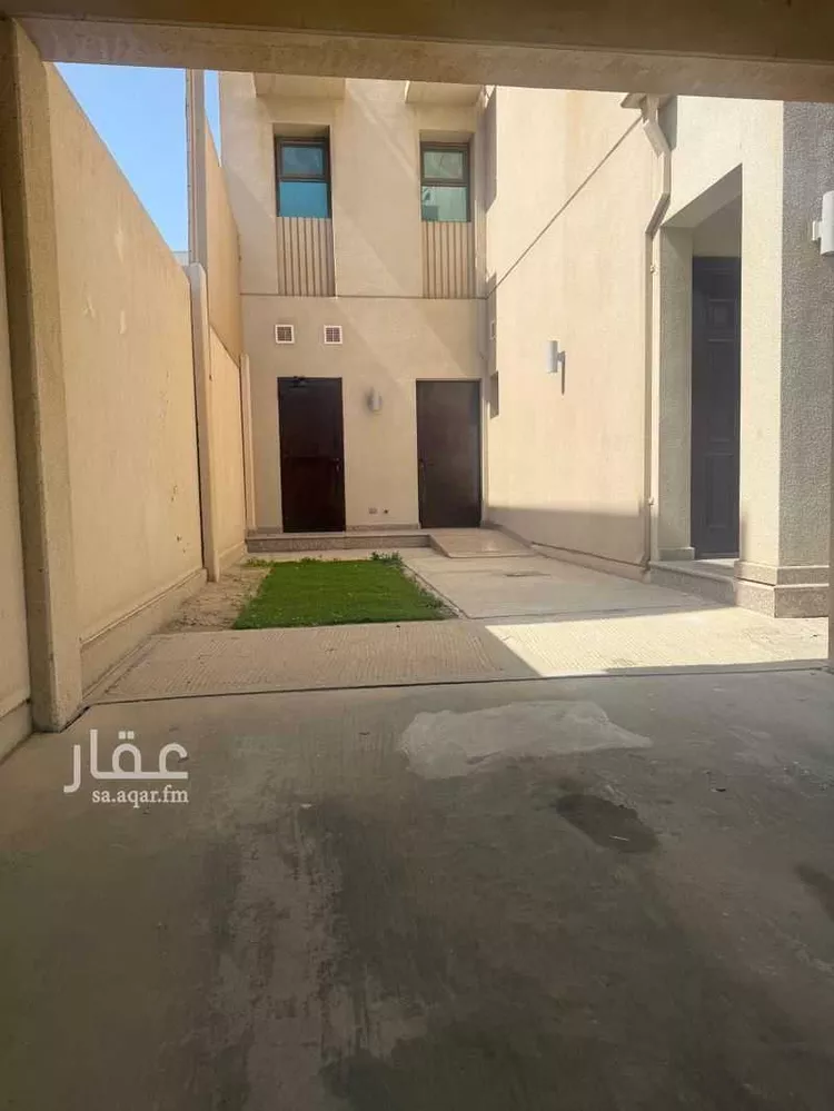 Villa for Sale in Al Jubail Galmodah صورة 2