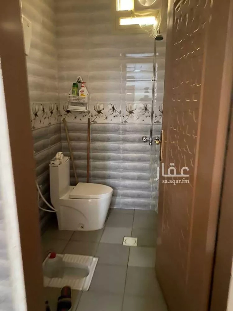 Floor for Sale in Abha As Sarawat 11