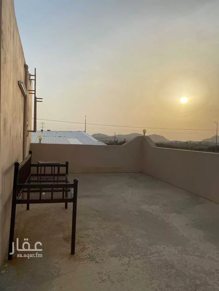 دور للبيع في شارع حجر بن النعمان, مدينة الدرب - الكدرة, منطقة جازان 1 صورة