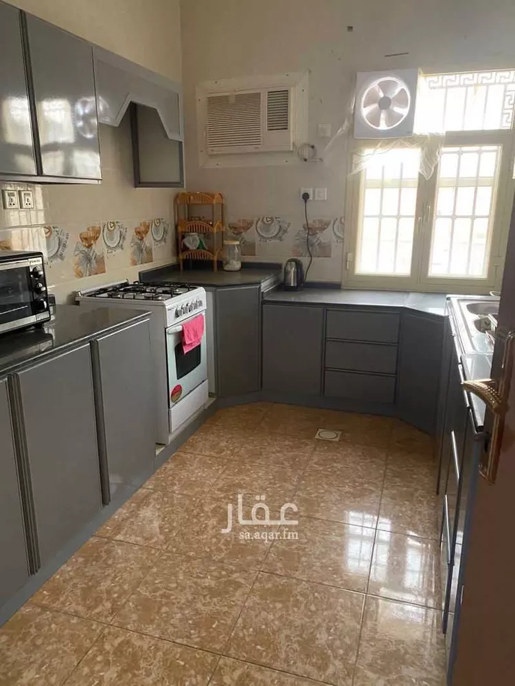 Floor for Sale in Abha As Sarawat 10