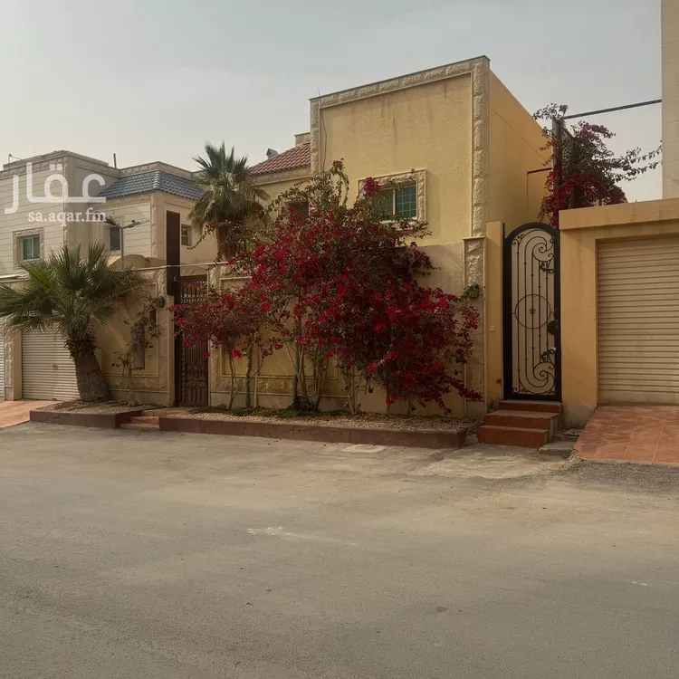 فيلا للبيع في شارع القوسة, حي الوادي, مدينة الرياض, منطقة الرياض صورة 2