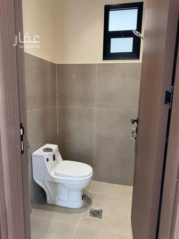 دور للبيع في شارع 4 المعيزيلة, حي المعيزيلة, مدينة الرياض, منطقة الرياض صورة 5