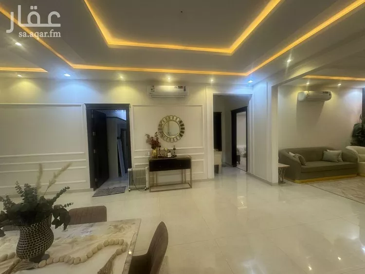 فيلا للبيع في شارع حمزة بن القاسم, حي الرمال, مدينة الرياض, منطقة الرياض 21