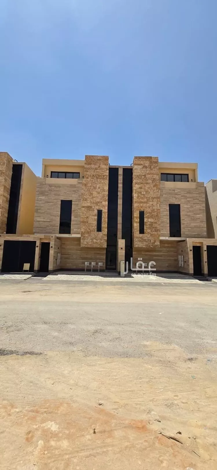 Floor for Sale in Riyadh Al Maizilah